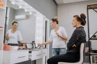 Tout savoir sur le métier d’esthéticienne indépendante